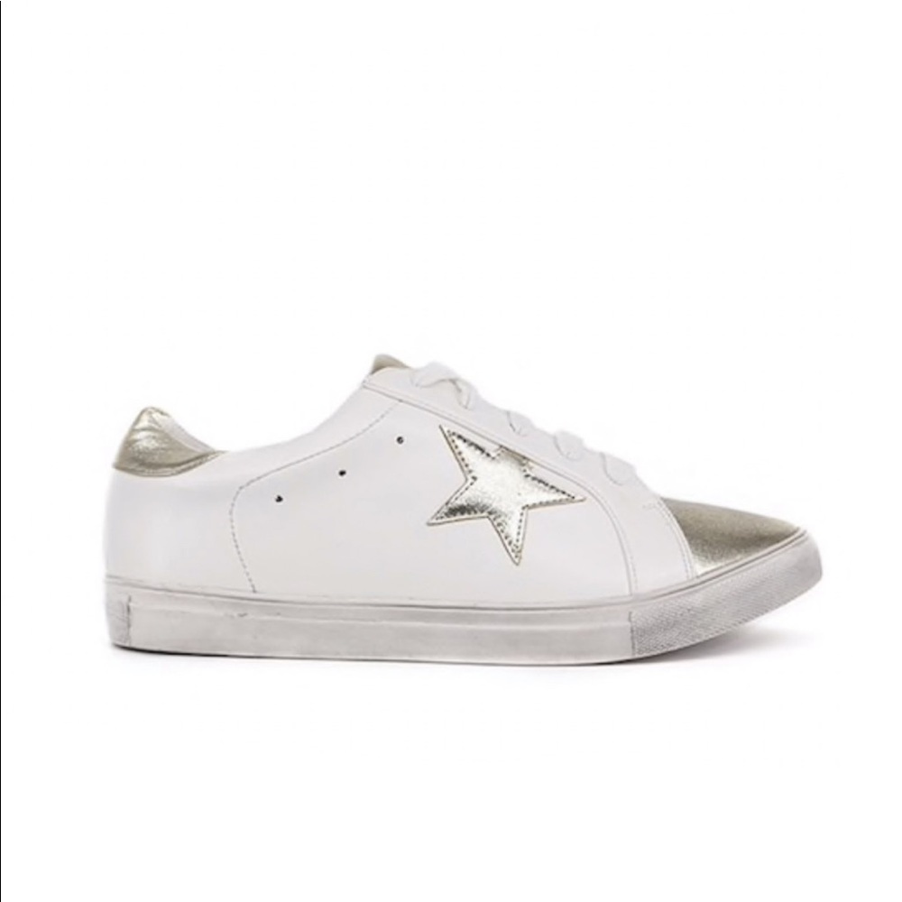 NWT Talulah Gold Star Sneakers, Size 8.5